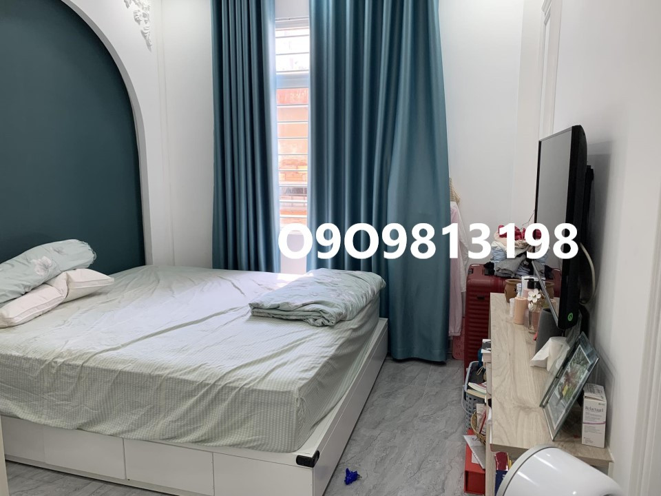 🛎🛎🛎Bán Nhà Giáp Trung Tâm Quận 1 – VP CTY Kinh Doanh🛎🛎🛎