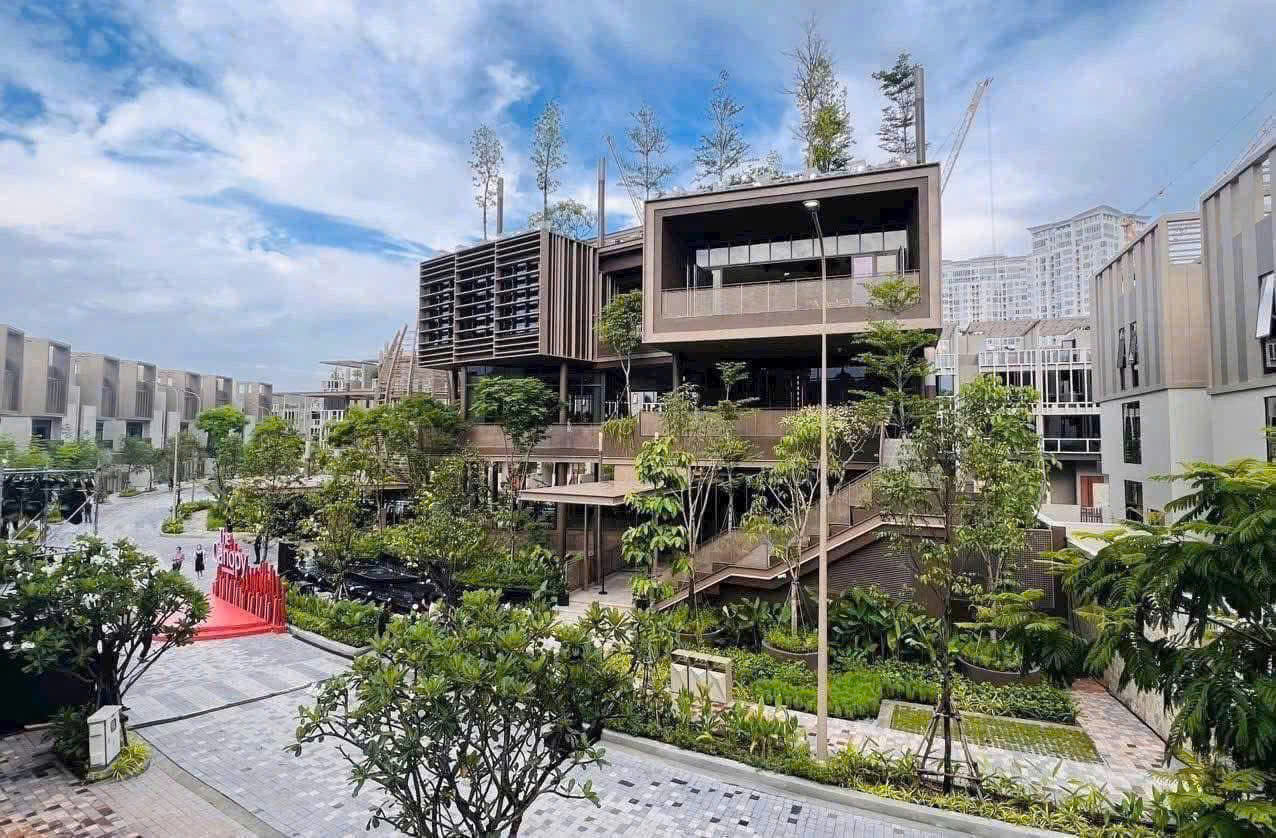 NƠI QUY TỤ CƯ DÂN TINH HOA, KHẲNG ĐỊNH VỊ THẾ CUỘC SỐNG THỜI THƯỢNG GIỮA LÒNG THÀNH PHỐ mới hiện đại