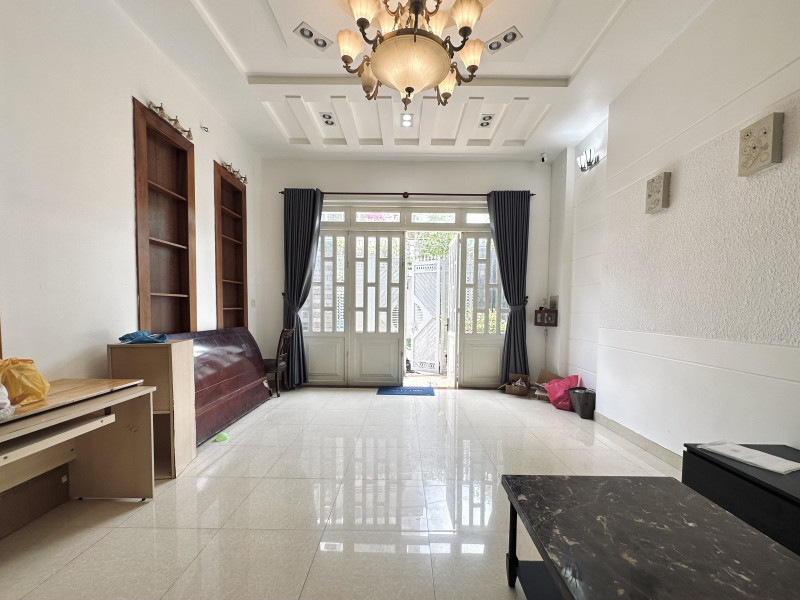 CHỢ BÀ CHIỂU - NHÀ 5 TẦNG 104m2 - 6 PN, 7 WC - GIÁ CHỈ 16.5T