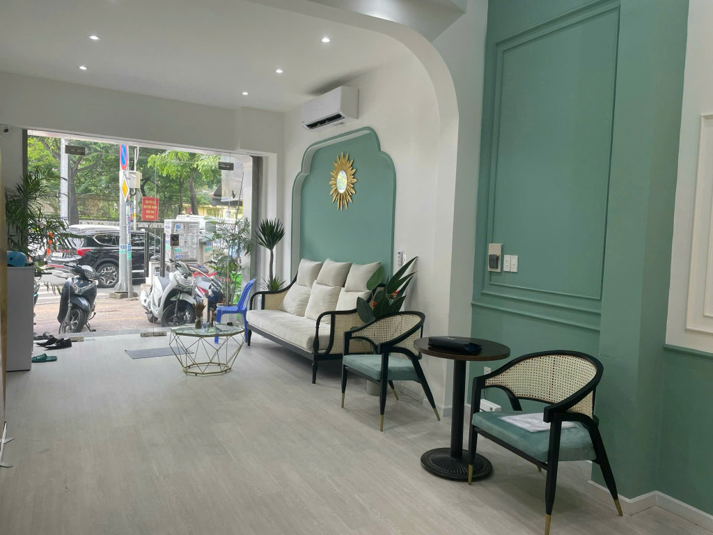 BÁN NHÀ MẶT TIỀN CĂN ĐÔI LÝ THÁI TỔ Q3 – 8x16m, CN 115m² – DÒNG TIỀN 150TR/THÁNG