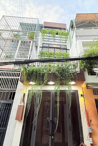 Nhà HXT Đường Nguyễn Trọng Tuyển Phường 2 Quận Tân Bình.