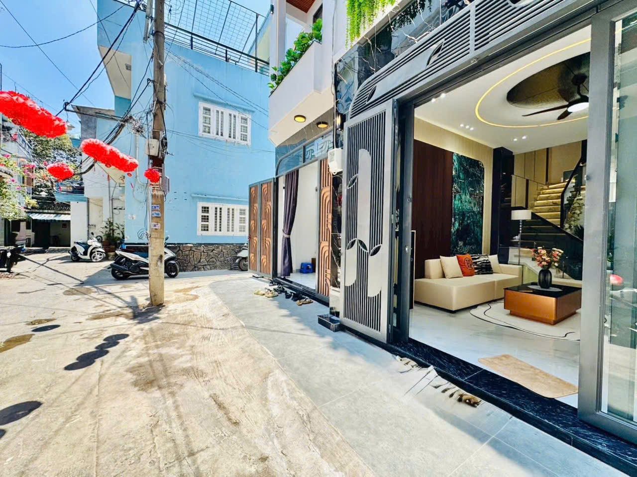 Nhà giá ngộp Thích Minh Nguyệt, P2 Tân Bình. Giá: 4,6 tỷ.  DT: 69m². 4  Tầng. 3PN 3WC. Sổ Hồng Riêng