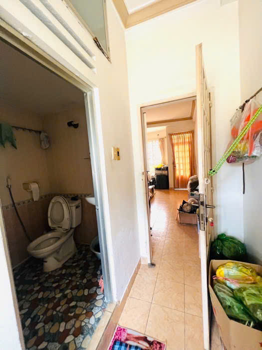 bán nhà hẻm xe hơi Lạc Long Quân' 3x11m; 4 tầng; 3PN; sổ hồng; 6,2 tỷ
