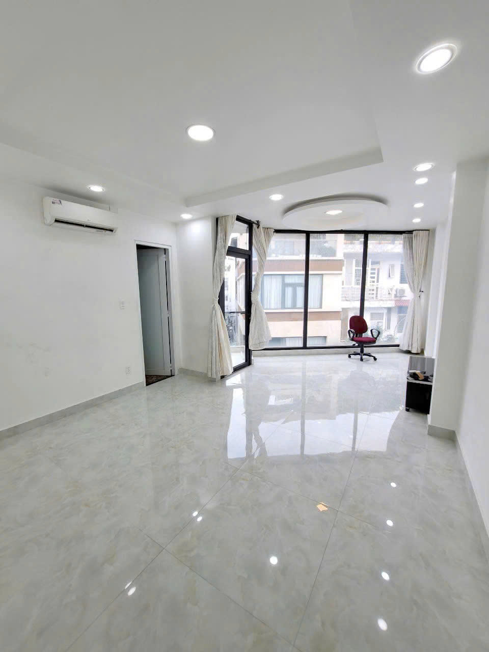 BDS HVL  LVCC: CHO THUÊ NHÀ ĐẶNG THÙY TRÂM BÌNH THẠNH 5PN 5WC GIÁ 50TR/TH
