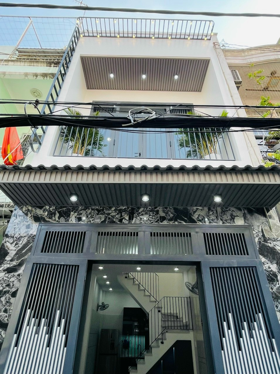 Hẻm xe hơi 5m, giá 1.8 tỷ nhà Nguyễn Văn Công, P3, Gò Vấp, gần chợ Tân Sơn Nhất. DT 38m2, sổ riêng