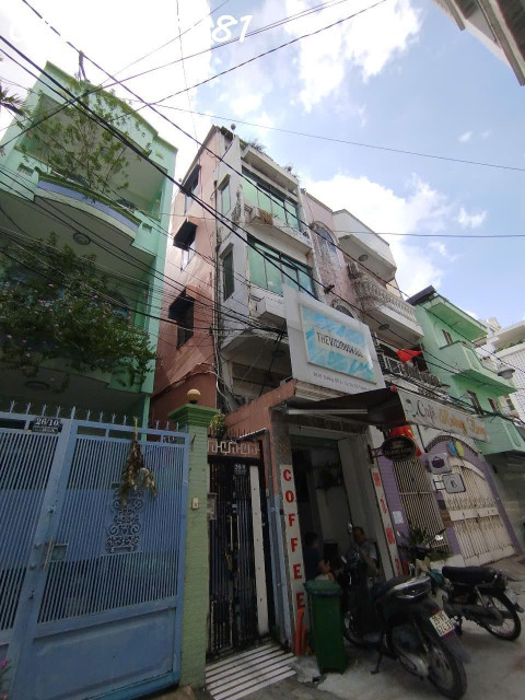 BÁN CĂN NHÀ 5 TẦNG TRONG KHU CƯ XÁ ĐÔ THÀNH CHỈ 7.8 TỶ TL
