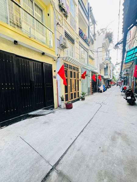 Nhà Đường Nguyễn Đình Chiểu Quận 3 Phường 4.