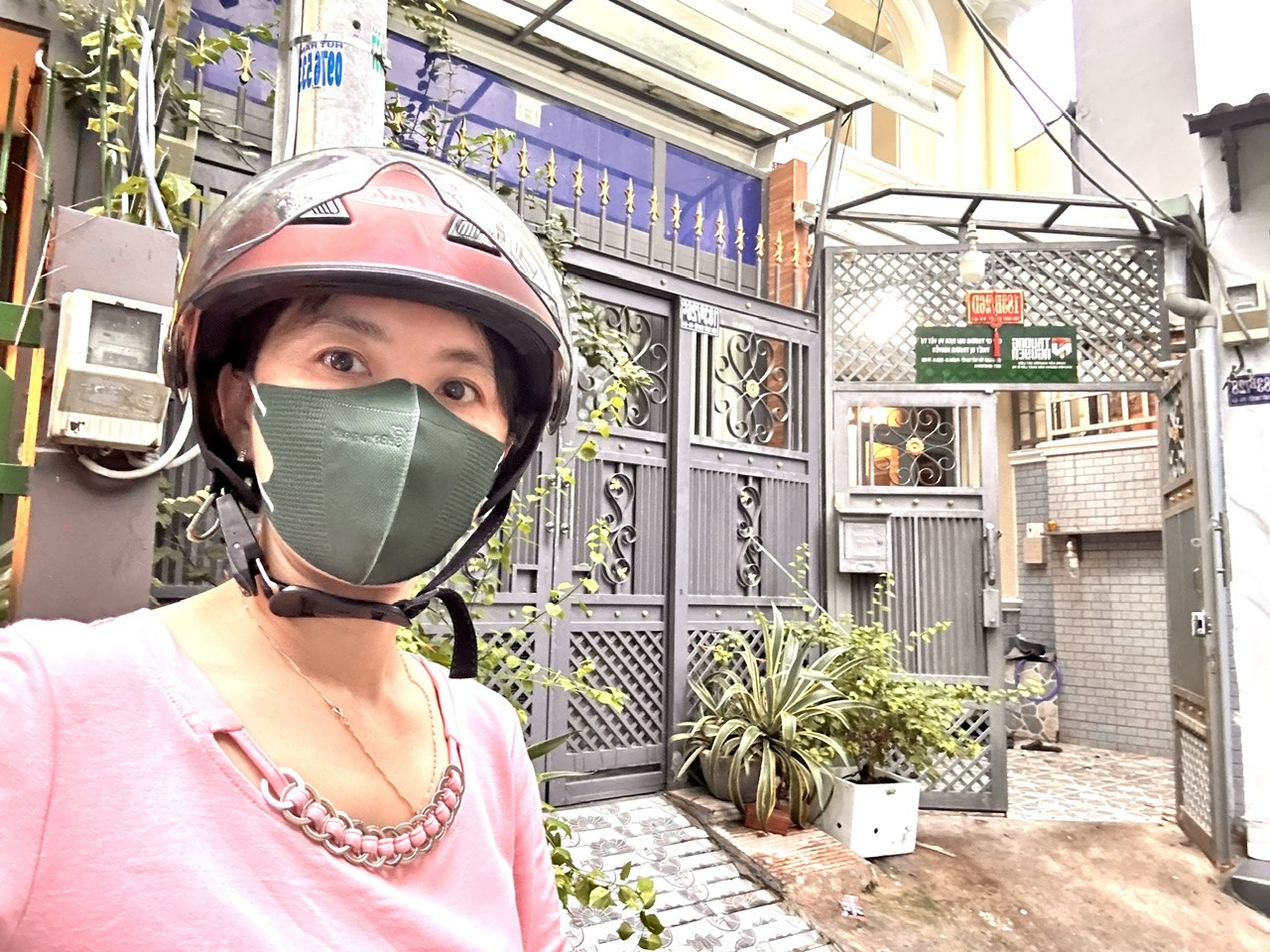 CHỦ THIỆN CHÍ BÁN NHÀ TRONG KHU  CAO TẦNG- GẦN TRƯỜNG HỌC, CHỢ- ĐƯỜNG TÔN THẤT THUYẾT- RA KHÁNH HỘI, BẾN VÂN ĐỒN - ĐƯỜNG NÀO CÚNG THUẬN TIỆN.