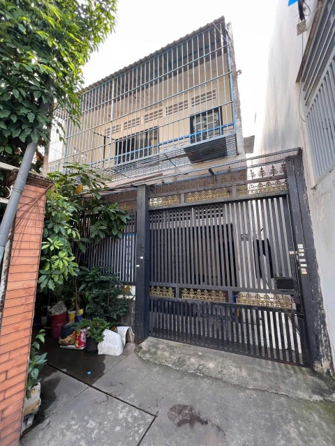 Nhà cũ, đất rộng 140m² hẻm Lê Lai – Không tiếp nhà đầu tư