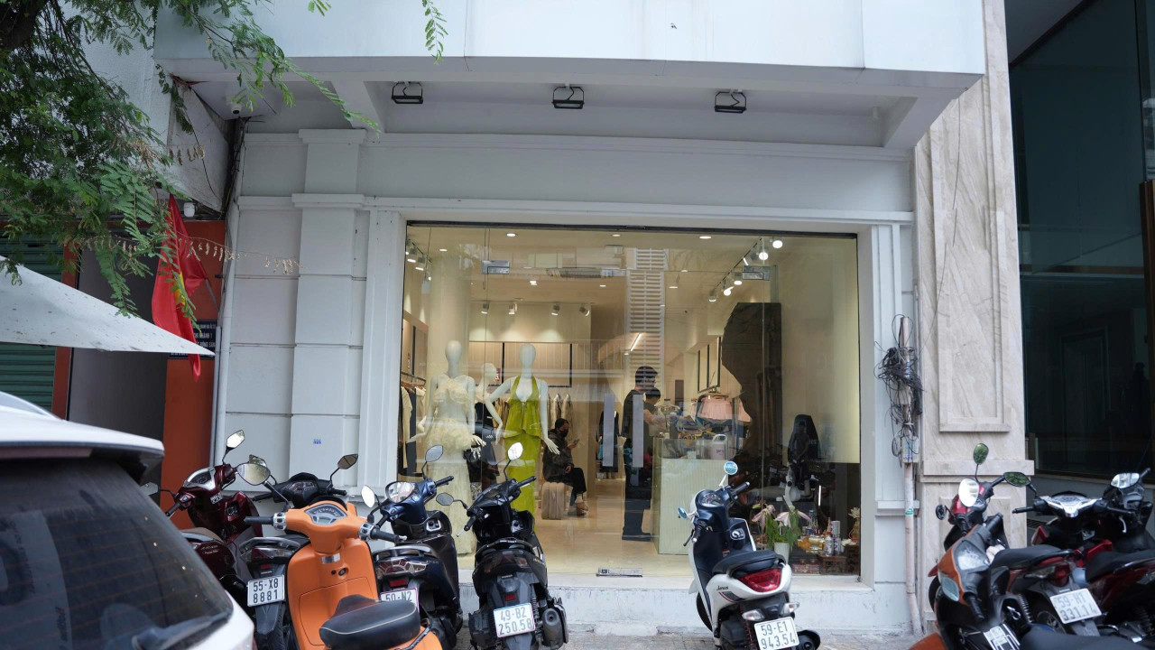 SANG NHƯỢNG GẤP MẶT BẰNG 4 TẦNG – VÕ VĂN TẦN, Q3