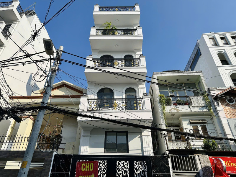 CHDV 7 TẦNG MẶT TIỀN NGUYỄN THƯỢNG HIỀN - CHO THUÊ FULL 14 PHÒNG - DOANH THU 1.1 TỶ/NĂM