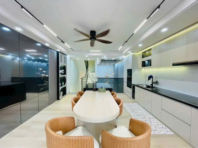 Cho thuê Nhà riêng 230m² giá 27 triệu/ tháng tại Phường 05 Quận Gò Vấp TP. Hồ Chí Minh