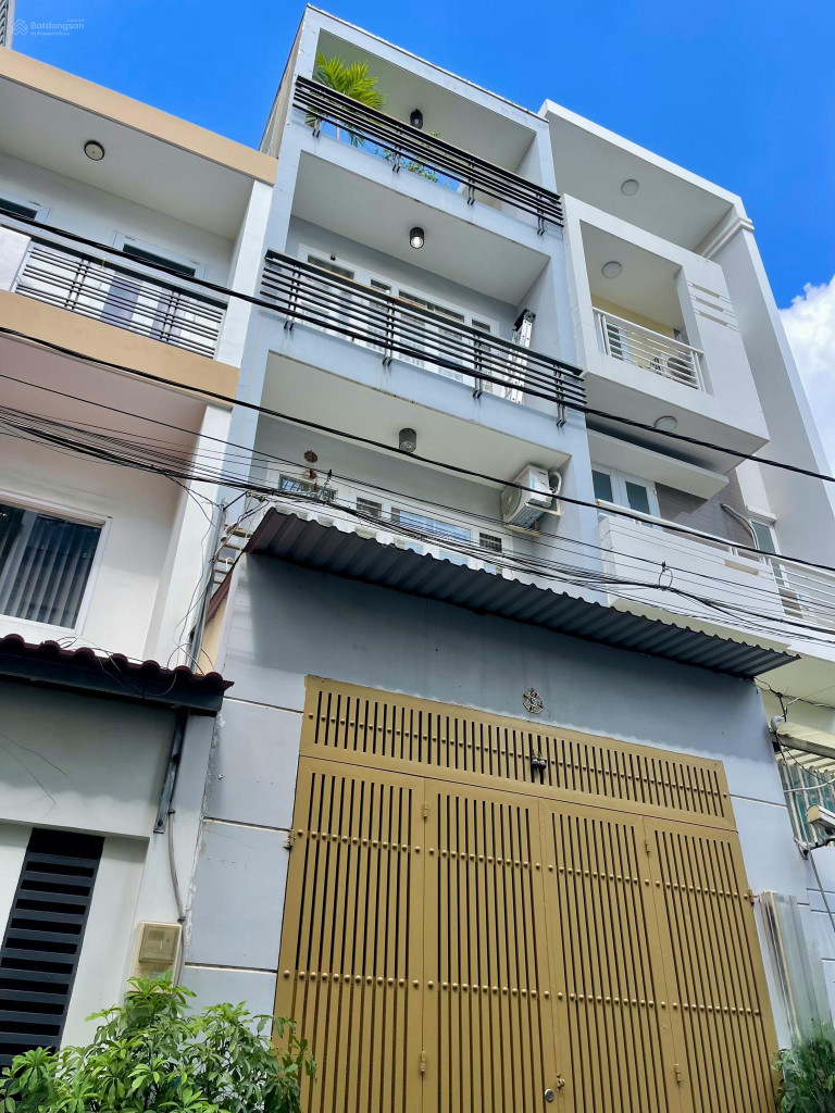 Nhà 4 tầng - 5x16,5m Gần Phan Văn Trị Gần trường học, tiện đủ đường giá nhỉnh 9 tỷ!