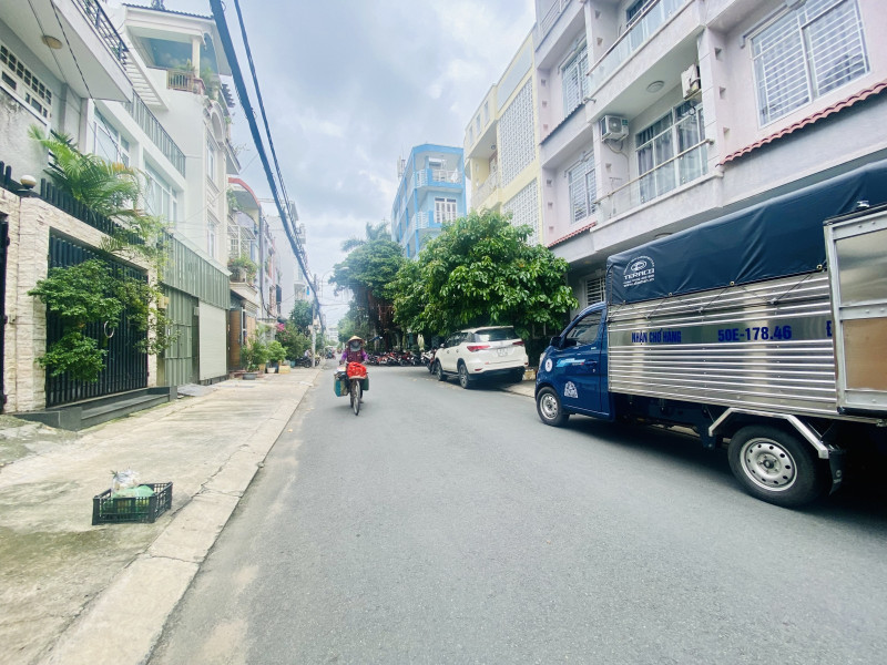 CHDV 6 TẦNG 94m2 (4×24) 20 PHÒNG - HXT DƯƠNG QUẢNG HÀM - DOANH THU 50TR/THÁNG - 16.9 TỶ