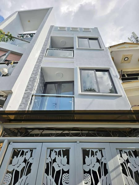 Nhà  Đường Thích Quảng Đức Phường 5 Phú Nhuận.