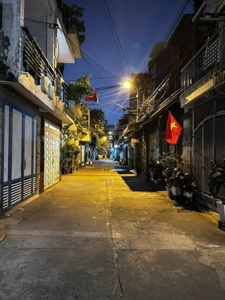 BÁN NHÀ HẺM 6M – CÁCH MẠNG THÁNG 8 – P.7, TÂN BÌNH - NỠ HẬU TÀI LỘC - SẴN DÒNG TIỀN