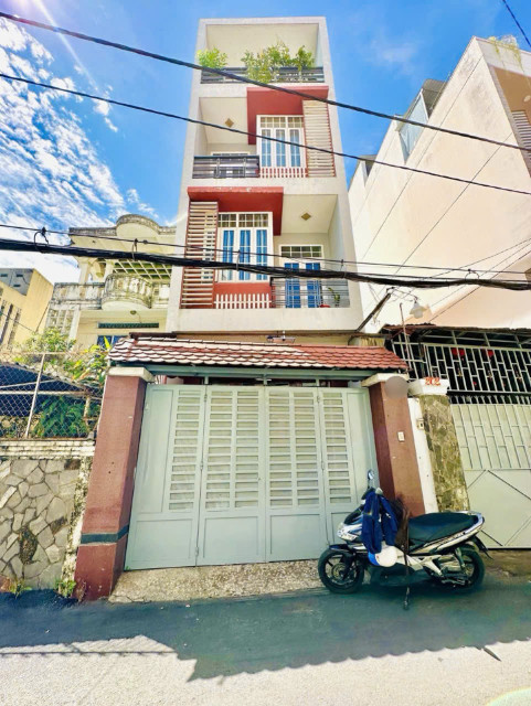 HẺM XE TẢI TRÁNH - 4 TẦNG HOÀN CÔNG ĐỦ - CHÍNH CHỦ GIẢM 1 TỶ - BÁN ĐỊNH CƯ - GẤP BÁN 14.5 TỶ - HOÀNG HOA THÁM - BÌNH THẠNH - TL