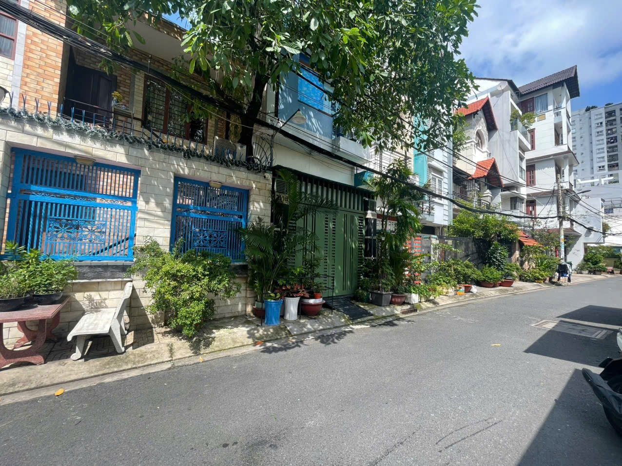 NHÀ HẺM NHỰA 7M THÁI PHIÊN Q11 CŨ – 5 TẦNG – 4x10m – GIÁ 7.85 tỷ
