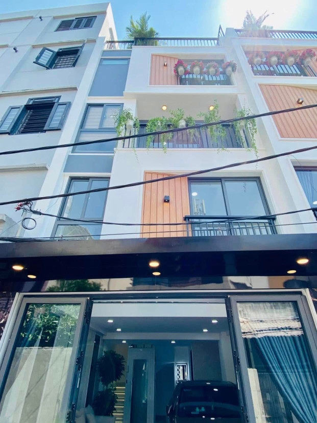 [ GIẢM NGAY 100Tr ] Nhà Đoàn Văn Bơ, Q.4 Giá 2Tỷ750