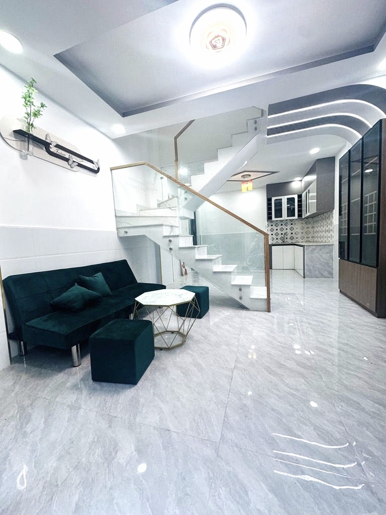 BÁN NHÀ QUẬN 6 42M2 3 TẦNG 4 PHÒNG NGỦ 4.45 TỶ THÔNG BÌNH TIÊN TRUNG TÂM PHƯỜNG 8