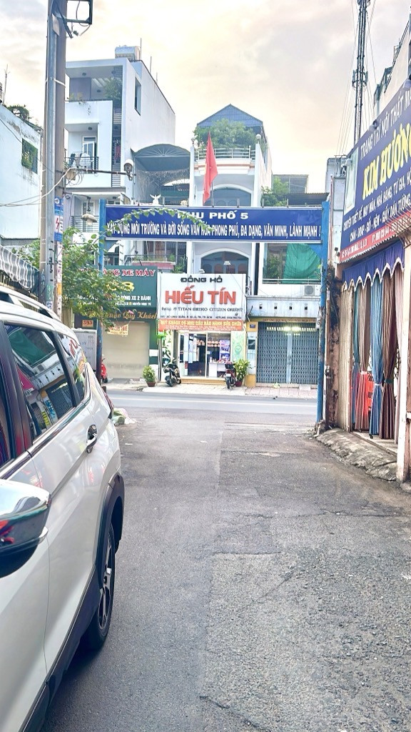 Bán nhà 4 tầng lạc long quân  Quận Tân Bình