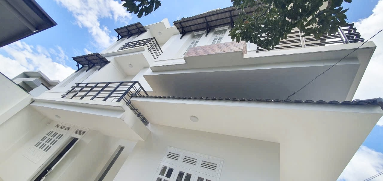 Biệt thự đẹp, thoáng mát Đường Bùi Thị Xuân, phường 1 Bảo Lộc