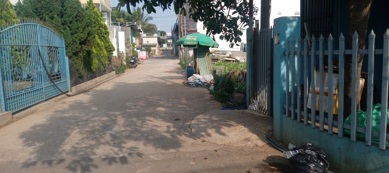 NHÀ ĐẸP - GIÁ TỐT - Vị Trí Đắc Địa Tại Đường Nguyễn Văn Cừ, Thành phố Bảo Lộc, Tỉnh Lâm Đồng