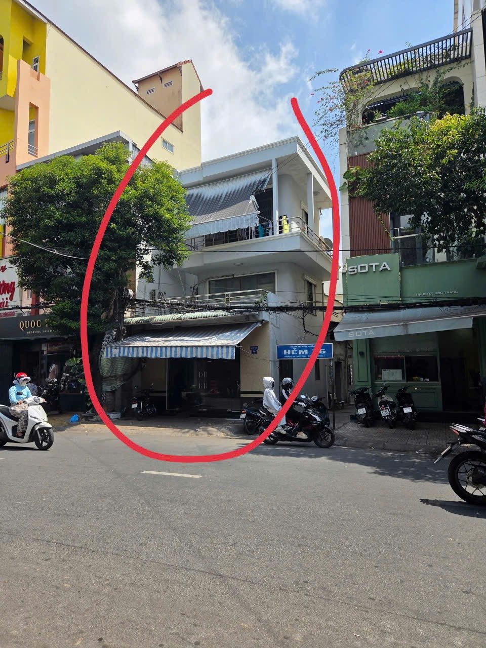 Vị trí trung tâm mặt tiền xô viết nghệ tỉnh thuân lợi kinh doanh