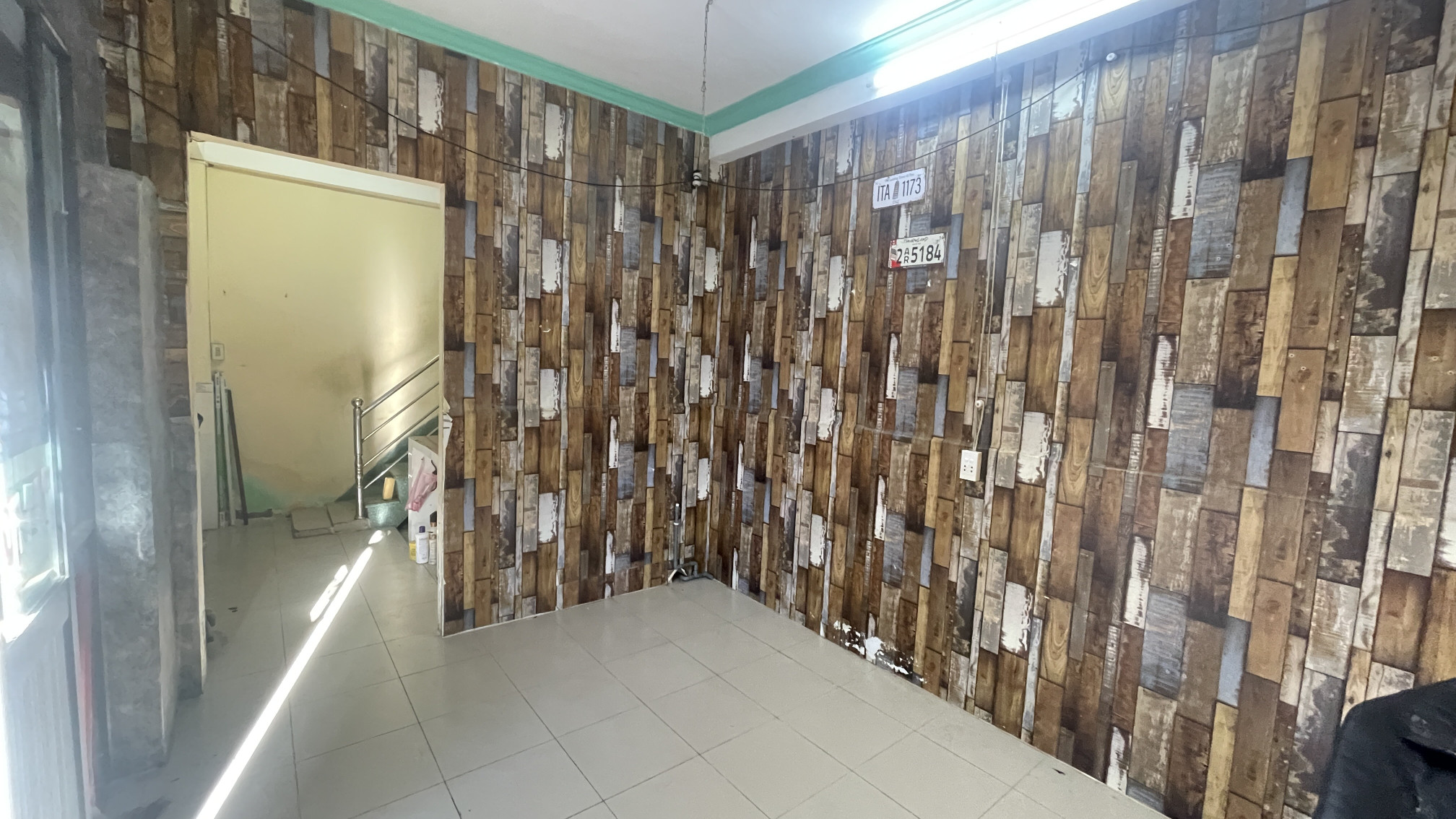 Căn góc mặt tiền 2 phòng Bình Phú 2 chỉ 7 triệu !