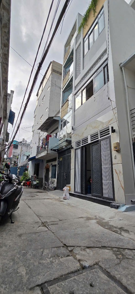 Bán nhà 3 tầng âu cơ  Phường 10 Quận Tân Bình