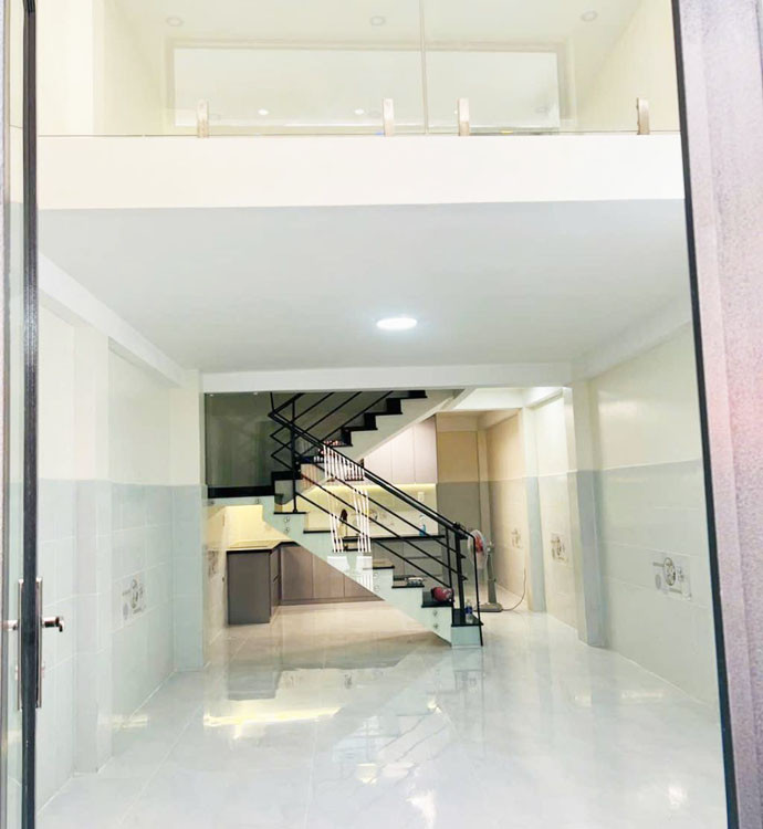 Nhà Đẹp 5 tầng, Mặt Tiền Lạc Long Quân, Tân Bình, 56m2, hơn 11 tỷ TL