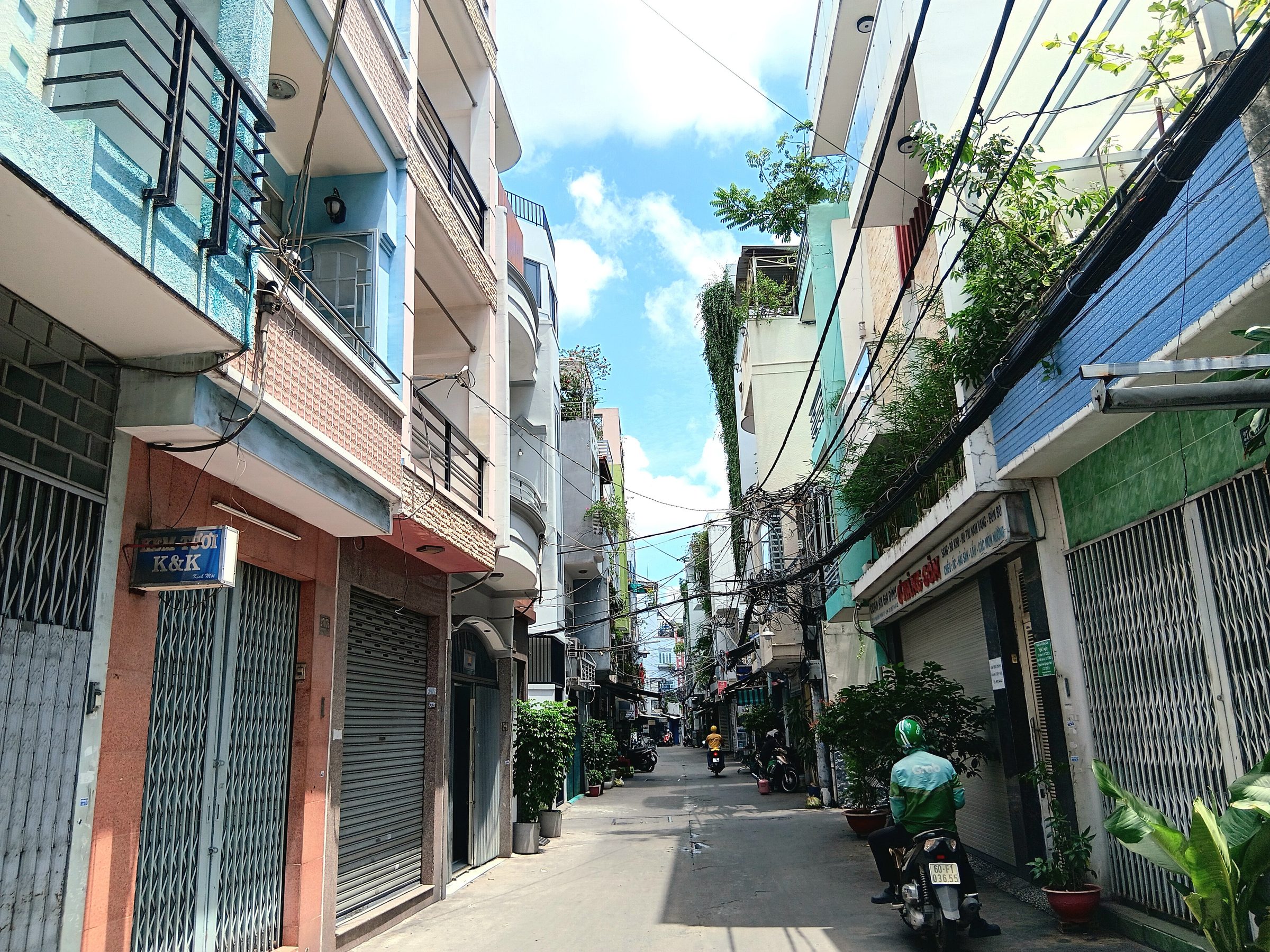 🔥 CHỦ GIẢM NGAY 700 TRIỆU CÒN 💰6 TỶ  - NGANG 10M5 PHƯỜNG 10 -  QUẬN TÂN BÌNH -  🚗 HẺM XE HƠI 7M
