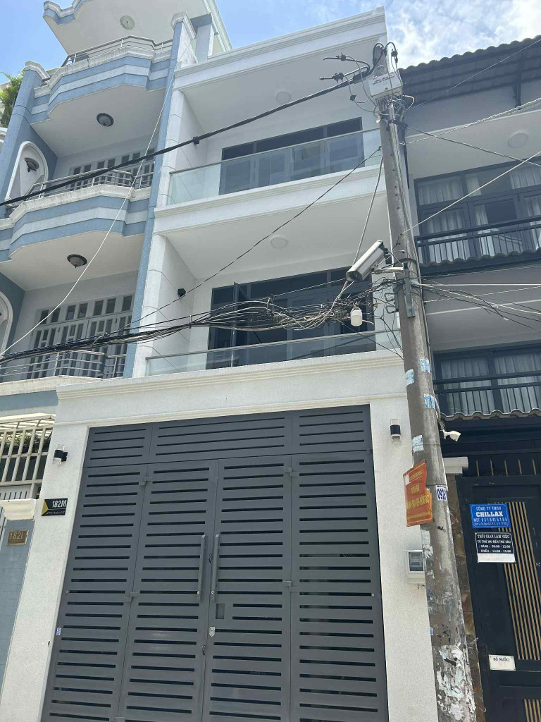 Chính Chủ Bán HXH 182M Lê Thị Bạch Cát, P.11, Q.11: DT 4.15x20m, Giá Chỉ 11,5 Tỷ - Liên Hệ Ngô Tú 0911160692 Để Xem Nhà!