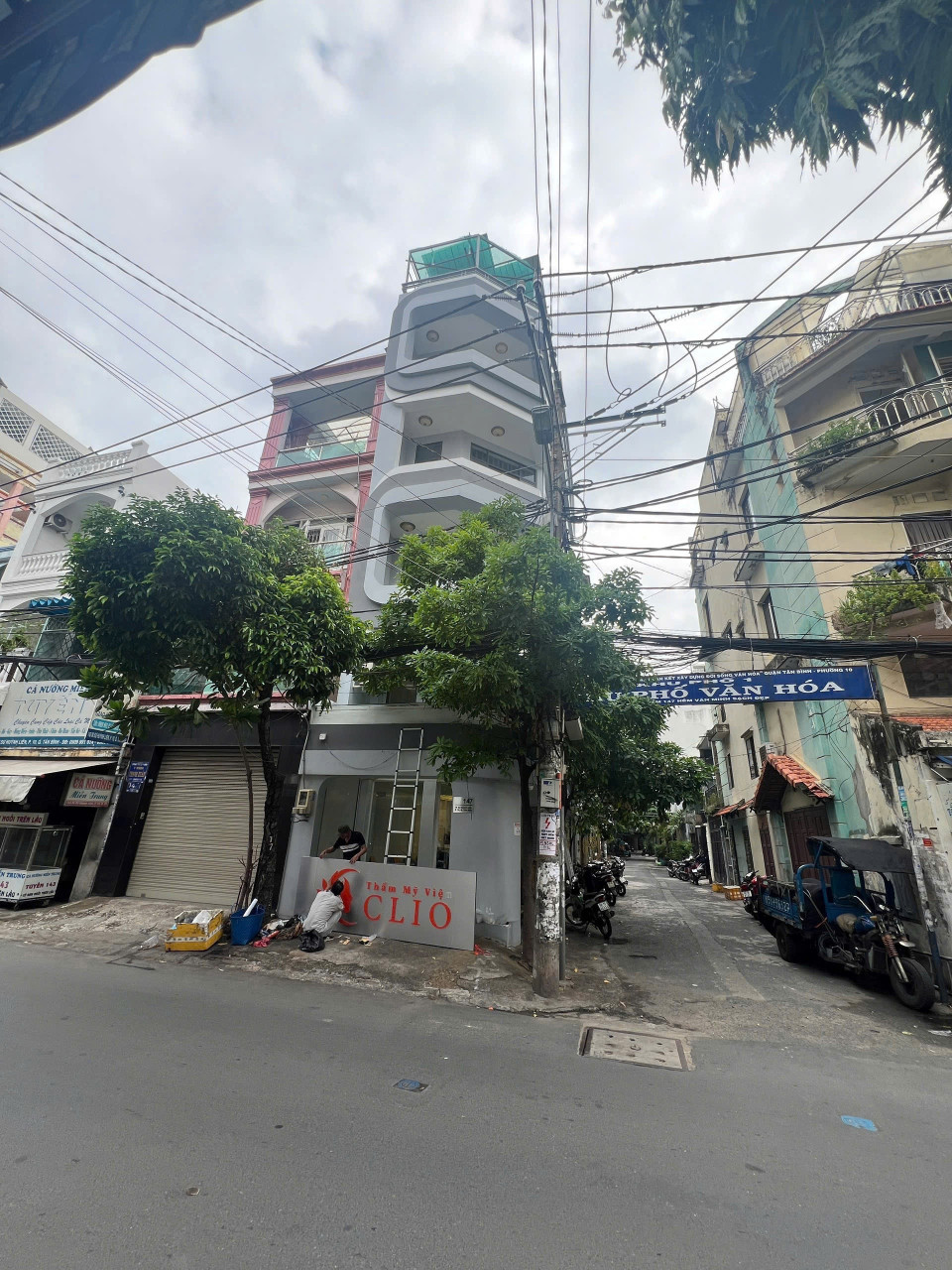 Chính Chủ Bán Mặt Tiền Nguyễn Văn Đậu, P.11, Q.Bình Thạnh. DT: (4.1 x 20m), Giá Chỉ 18 Tỷ. Liên Hệ: O911.16O.692