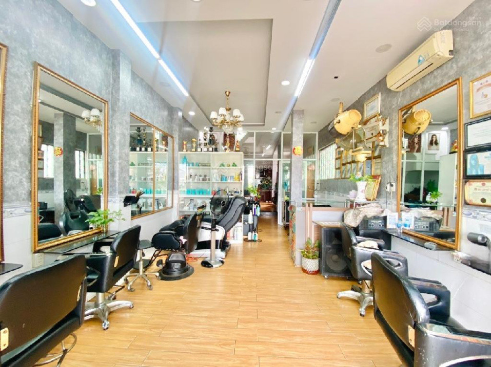 Siêu mặt bằng kinh doanh đẹp Bùi Huy Bích, Quận 8 vị trí đắc địa ngay trung tâm chỉ 8.2 tỷ