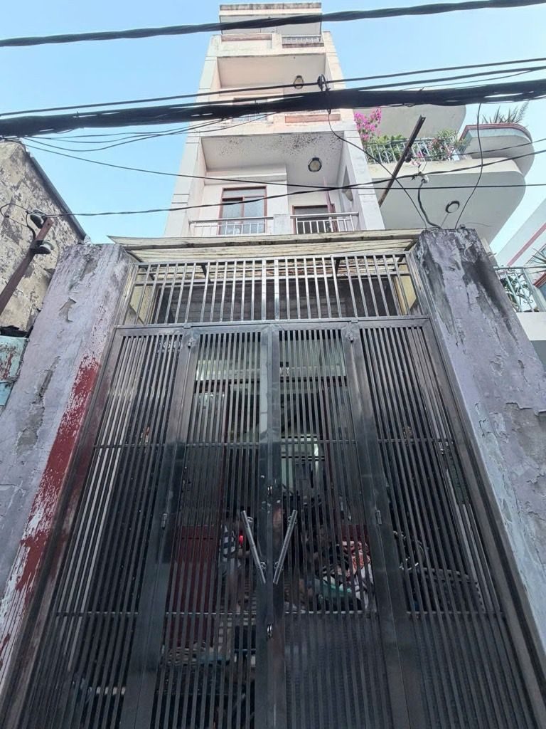 NHÀ 5 TẦNG, 4PN, GẦN CẦU CHÀ VÀ, CÓ SÂN THƯỢNG, 55M2, SÁT QUẬN 5, SHR, NHỈNH 5T