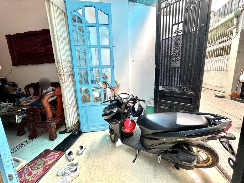 BÁN NHÀ 2 TẦNG PHẠM VĂN BẠCH TÂN BÌNH