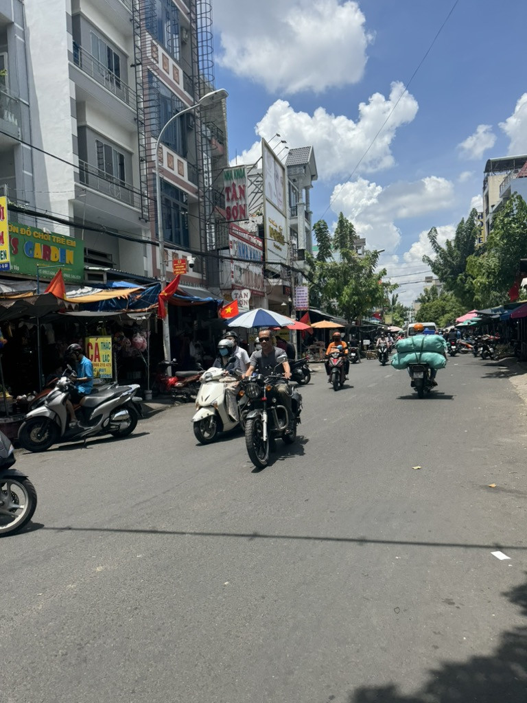 Bán Nhà 2 atầng 2 Mặt Tiền Phạm Văn Bạch Phường 12 Quận Gò Vấp