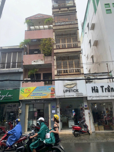 Chính Chủ Bán Mặt Tiền Huỳnh Văn Bánh, P.12, Phú Nhuận: 3.4x10m, Giá Chỉ 14 Tỷ 500 Triệu, Liên Hệ: 0911.160.692