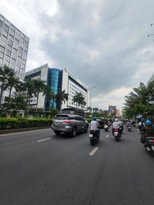 🔥GÓC 2MTKD 70M2/99.5M2 X 2 TẦNG - H.CÔNG - CHO THUÊ BÈO >30TR/TH - KHU PHỨC HỢP VĂN PHÒNG ETOWN🔥