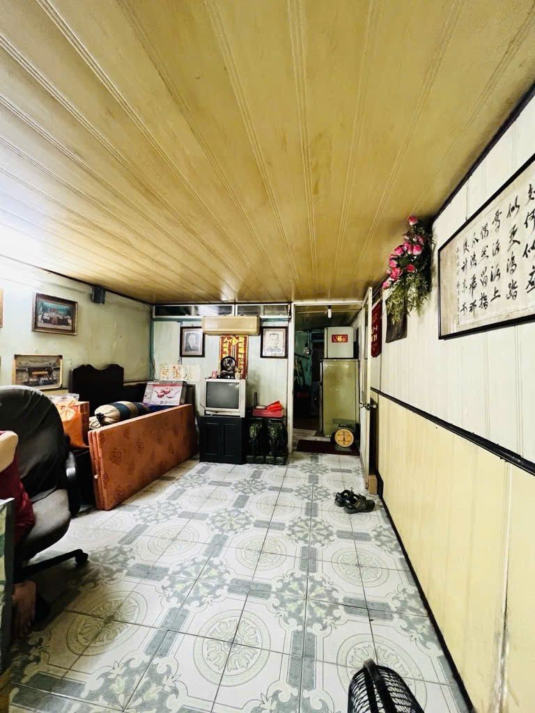Hiếm! Nhà Lãnh Binh Thăng, Q11, Hẻm xe tải thông, An ninh, DT 45m2, chỉ 6 tỷ