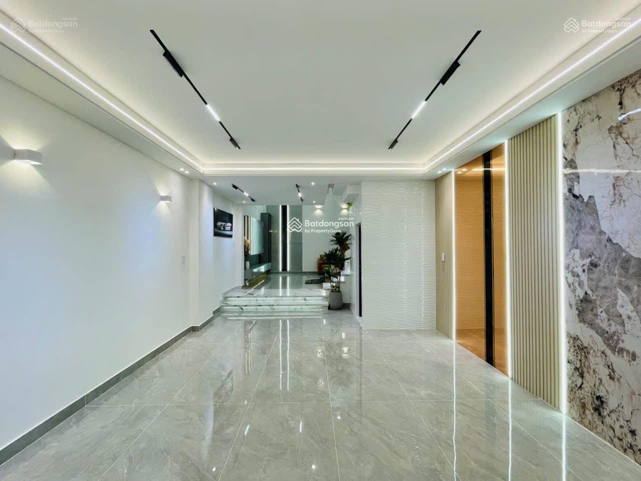 Đầu tư sinh lời nhà ngộp Lê Quốc Hưng, P13, Quận 4, 79m2, 4tỷ740tr, đang cho thuê 20 tr/th, SHR