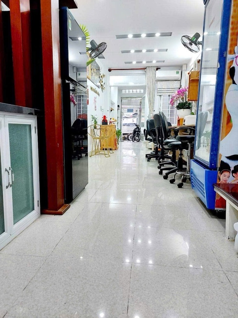 CHÍNH CHỦ CHO THUÊ CĂN HXH Ở HOẶC KINH DOANH ĐỈNH