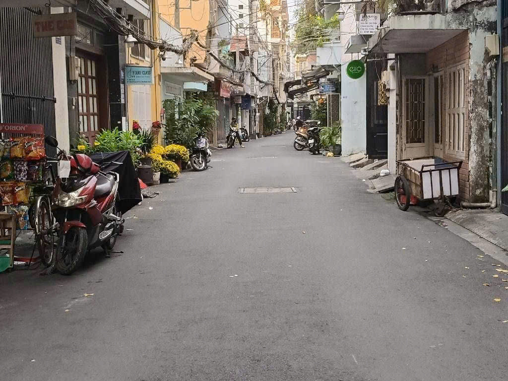 ĐẤT GẦN GA T3 – HOÀNG HOA THÁM – TRẦN VĂN DANH – TÂN BÌNH – NGANG 5.2M – CHỈ 7.4 TỶ