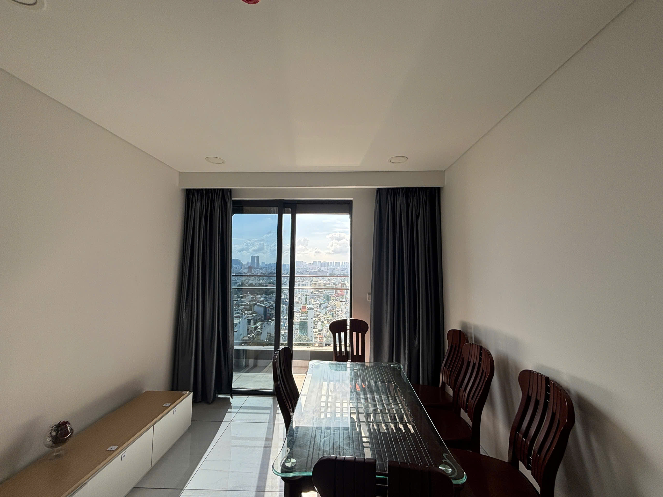 Thuê Nhà đón Tết 2026 - Chung cư Kingdom 101, Chủ mới lắp nội thất, 2PN-2WC FULL NỘI THẤT