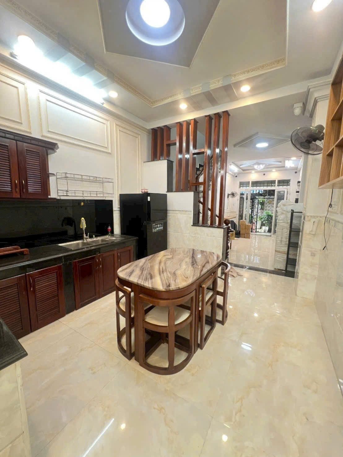 💚 KHU DÂN CƯ BÌNH PHÚ - HẺM XE HƠI THÔNG - 50m2*5TẦNG - N.HẬU NHẸ - 5PN KHÉP KÍN - CHÍNH CHỦ TRANG BÌA - 7TY 💚

📞 Liên hệ xem ngay: 0902 106 911