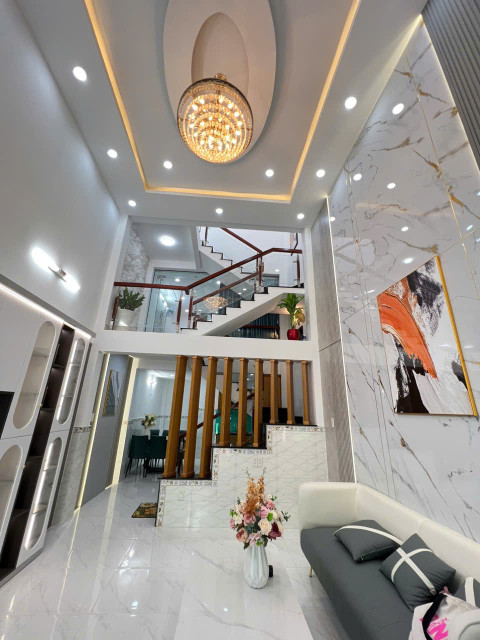 NHÀ ĐẸP PHẠM VĂN CHIÊU – 3 PN – HOÀN CÔNG 100% – GIÁ CHỈ 5.65 TỶ