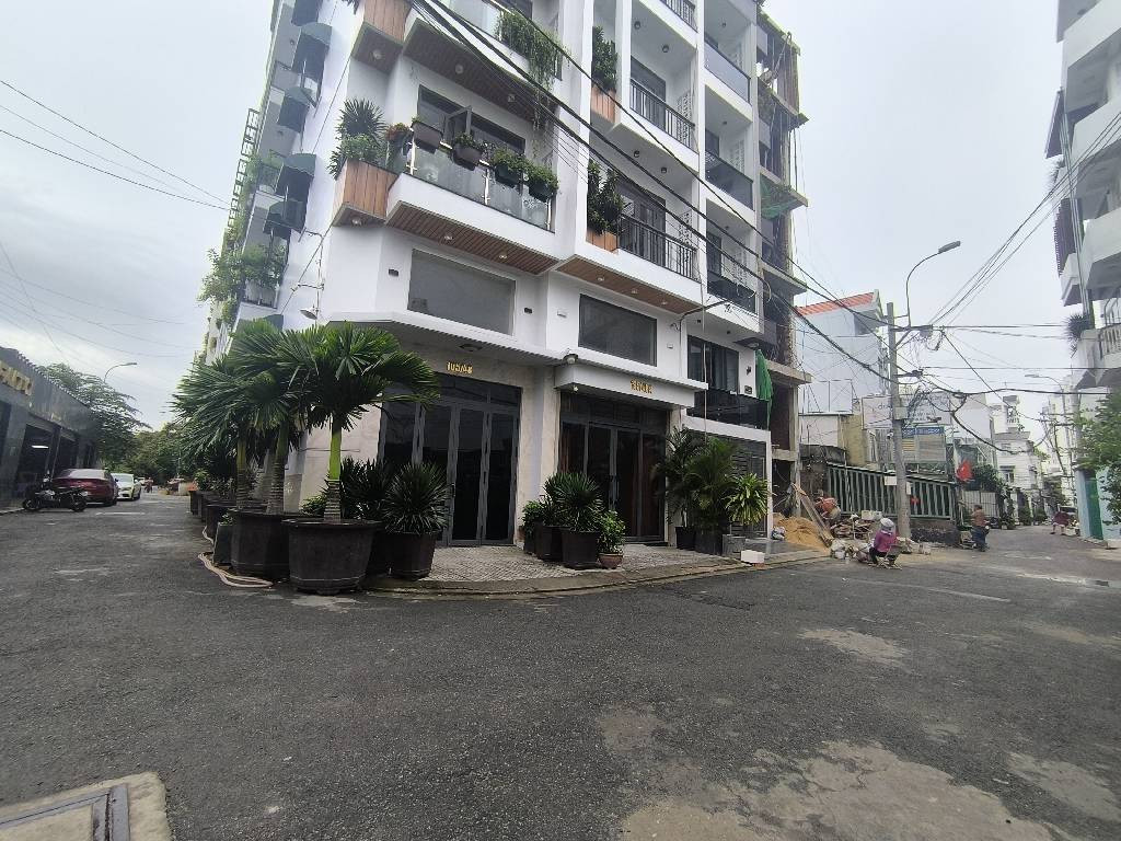 Bán nhà sổ riêng, 3 tầng , hoàng công đủ