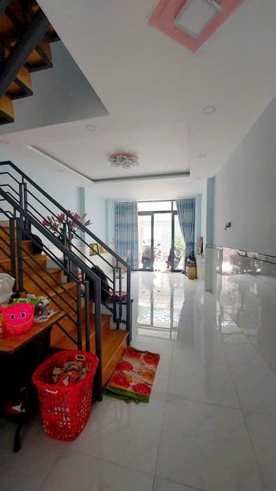⭕️HOT - HIẾM - NGỘP⭕️ NGAY CỘNG HOÀ, 4,2x19, TÂN BÌNH, NHỈNH 5TỶ, NỞ HẬU
