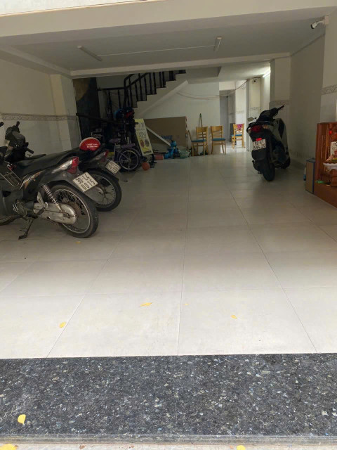 Cho thuê căn hộ dịch vụ đầy đủ tiện nghi - Phạm Văn Bạch, P.15, Q. Tân Bình